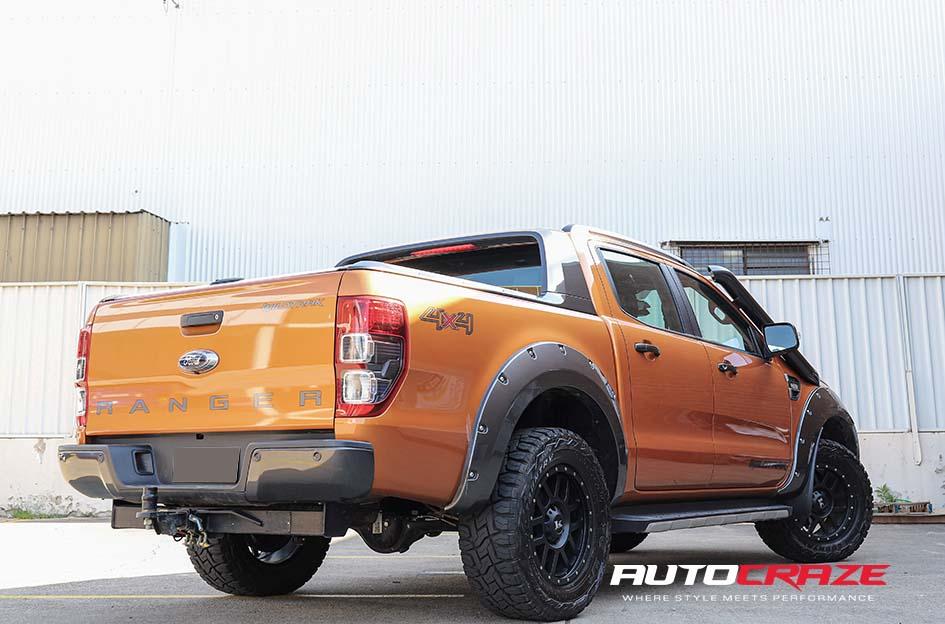 FORD-RANGER-TREMOR-SATIN-BLACK